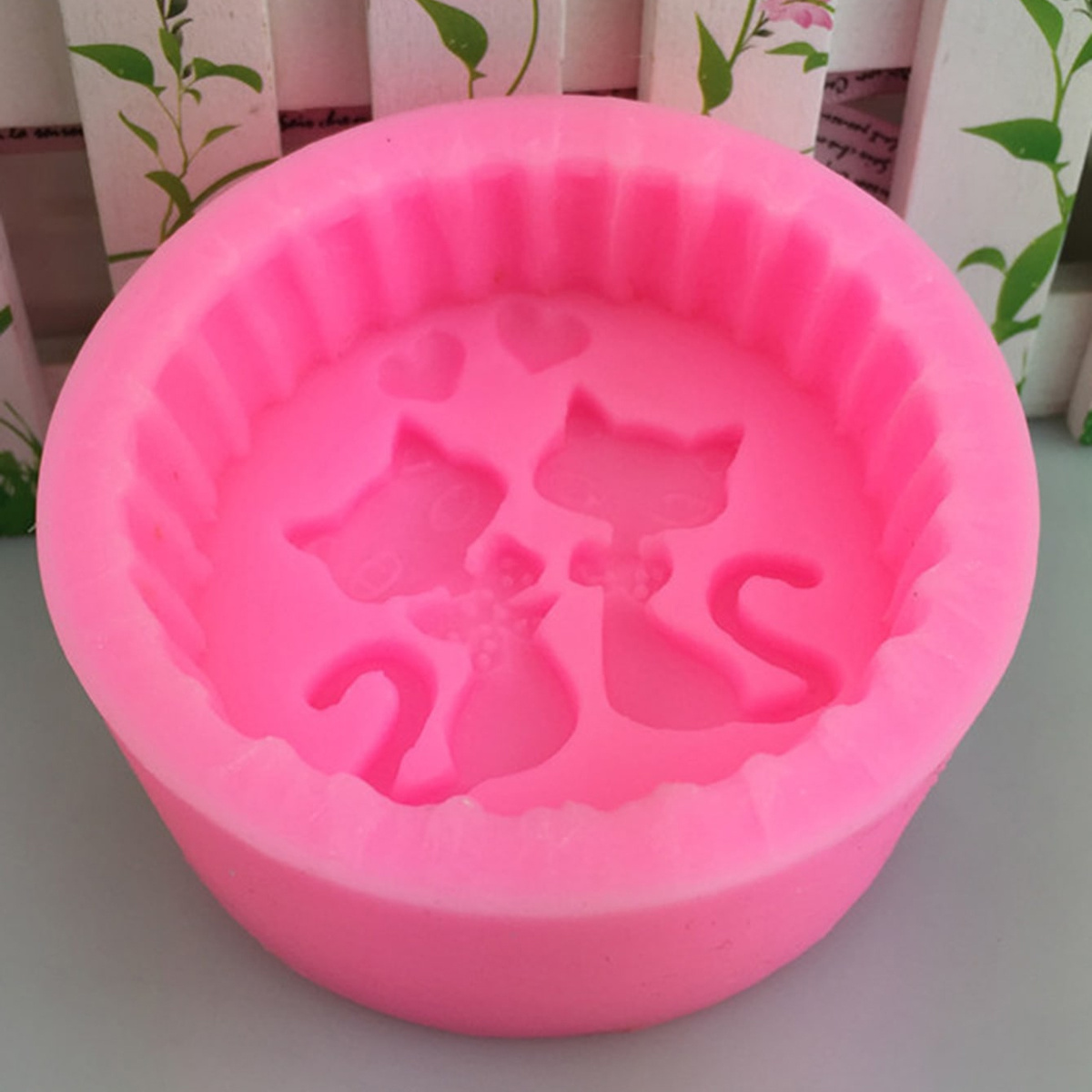 قالب صابون سيليكون على شكل قطة - مراجعة Soap Making Lye وسعره